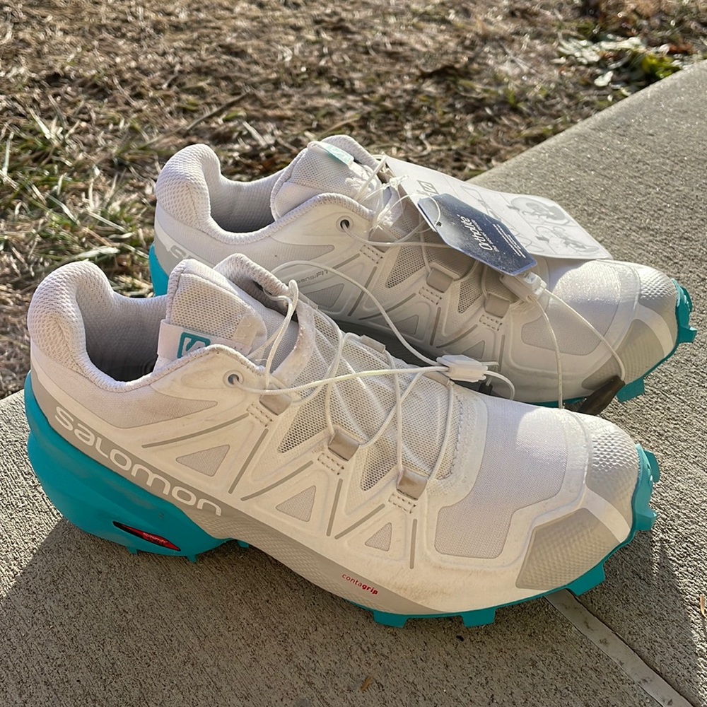 Salomon Speedcross women’s size 6